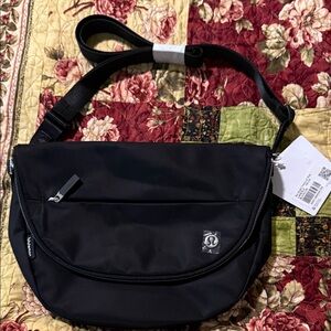 lululemon athletica All night festival Black Belt Bag black 5L